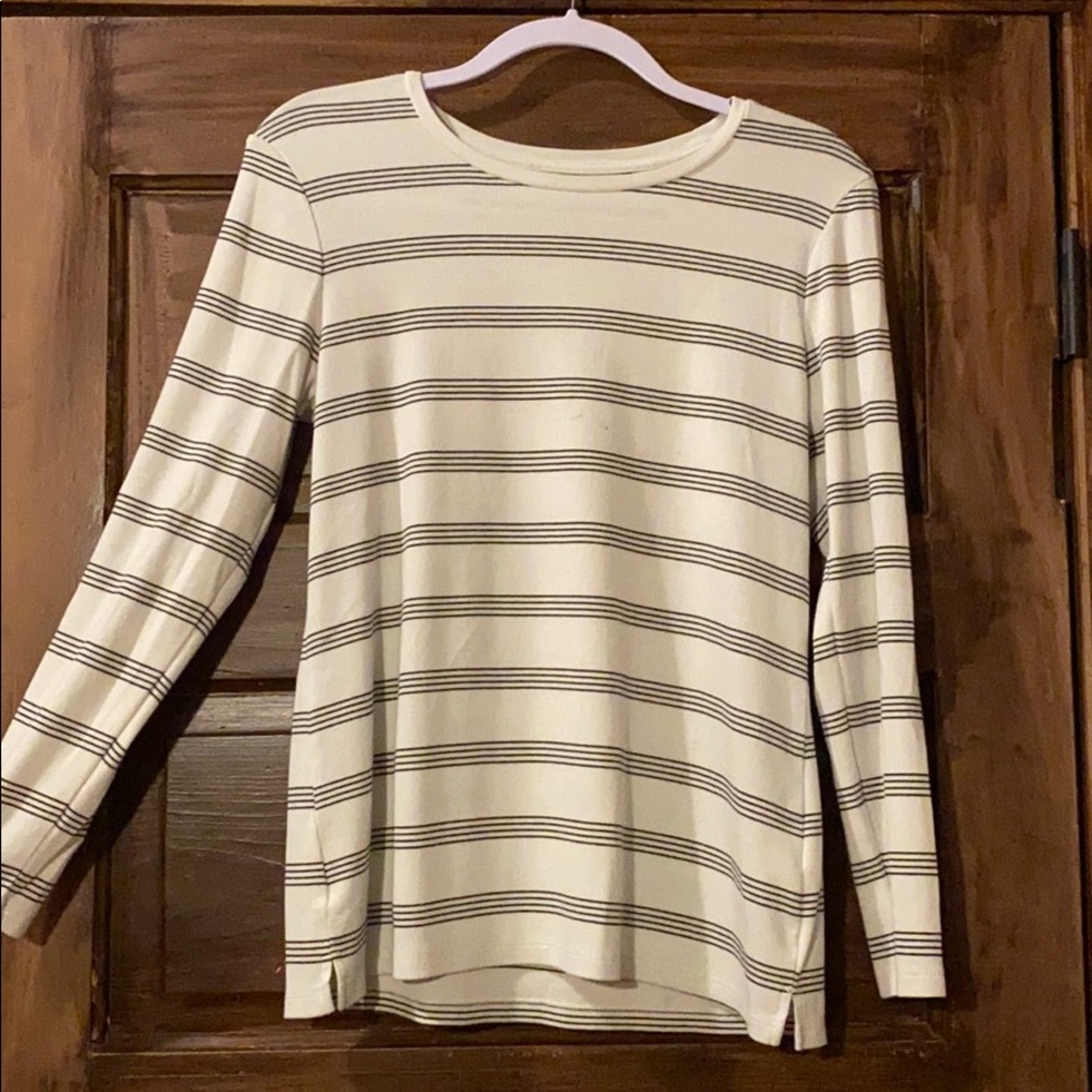 Old Navy striped tee
